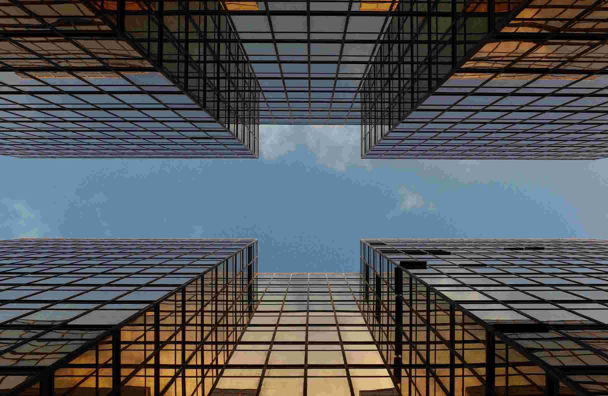 UHF RFID Etiketleri ile Stok Yönetimini Kolaylaştırma: Perakende Operasyonlarını Geliştirme