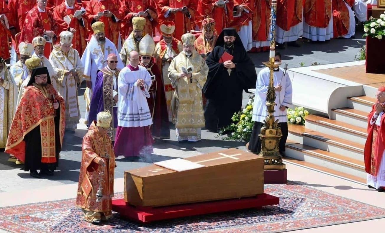 İbadet Mekanlarında RFID: Tapınak ve Kiliselerde Kalabalık Yönetiminin Modernleştirilmesi