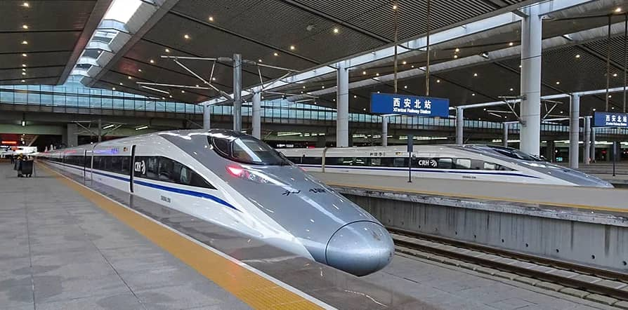 Akıllı Tren Yönetimi: Demiryolu Operasyonlarını ve Güvenliğini Geliştirmek için RFID'den Yararlanma
