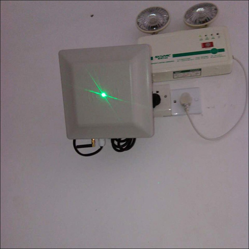 902-928Mhz R2000 Impinj WIFI Middle Range UHF RFID Reader  0-6M